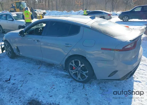 2019 Kia Stinger Gt2 z USA, uszkodzony, nr VIN KNAE55LC4K6043148